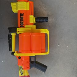 Fortnite gun