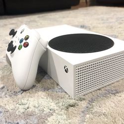 4K Xbox Series S Console