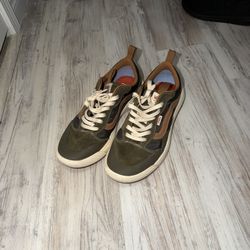 Vans Ultra Range
