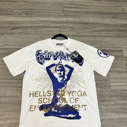 Hellstar T-Shirt/Outfit 