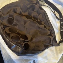 Coach Brown Purse Cartera