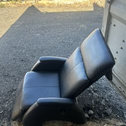 Recliner