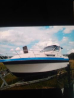 1987 Cruiser Inc 2760 Fiberglass 27 Ft