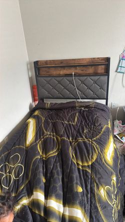 Twin size bed frame