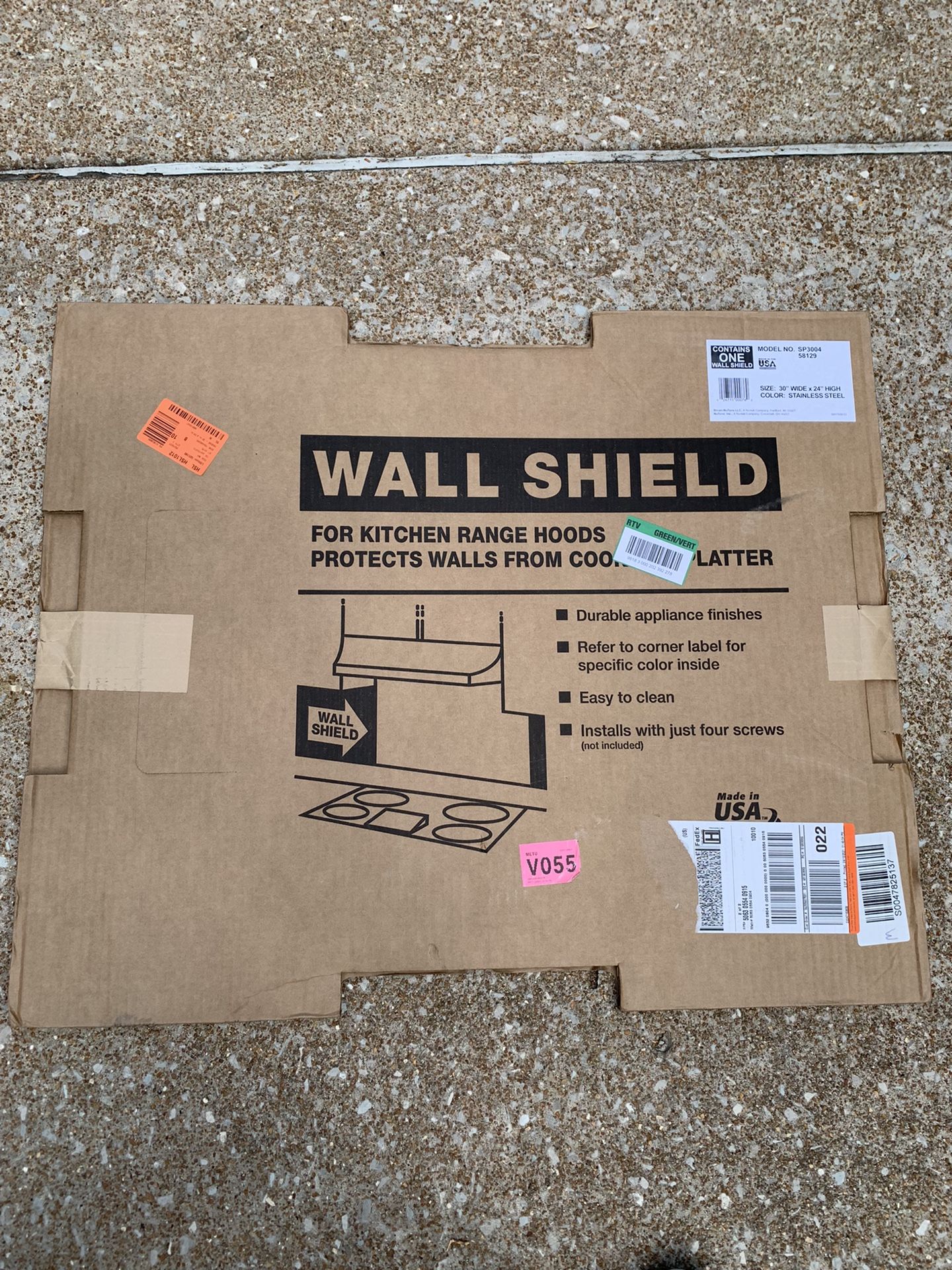 Wall Shield And Range Hood 