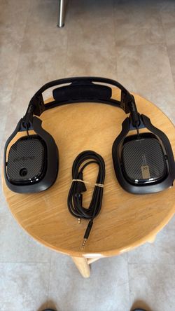 Astro A40 TR Wired Stereo Gaming Headset ONLY - Xbox/PC/Playstation (No Earpad)