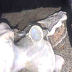 Beautiful Sterling Silver And Moonstone Ring