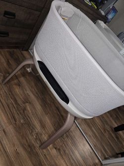 Graco Sensory Smooth Bassinet 