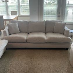 Macys Couch