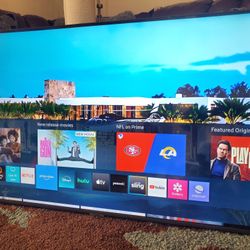 43" Samsung Chrystal Smart Tv 4k Great Condition Like New No Legs It Was Mounted Great Quality Pics 