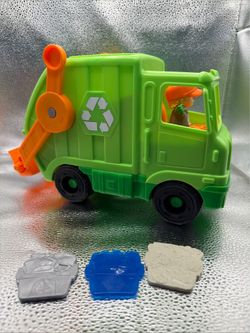 Fisher Price 2021 Little People Green Recycling Garbage Truck Sound Works