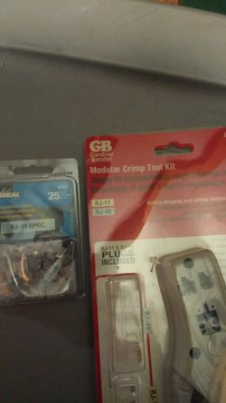 Modular crimp tool with extra