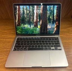 Apple MacBook Pro 13-Inch Laptop M1 16 GB 512 GB with touch bar
