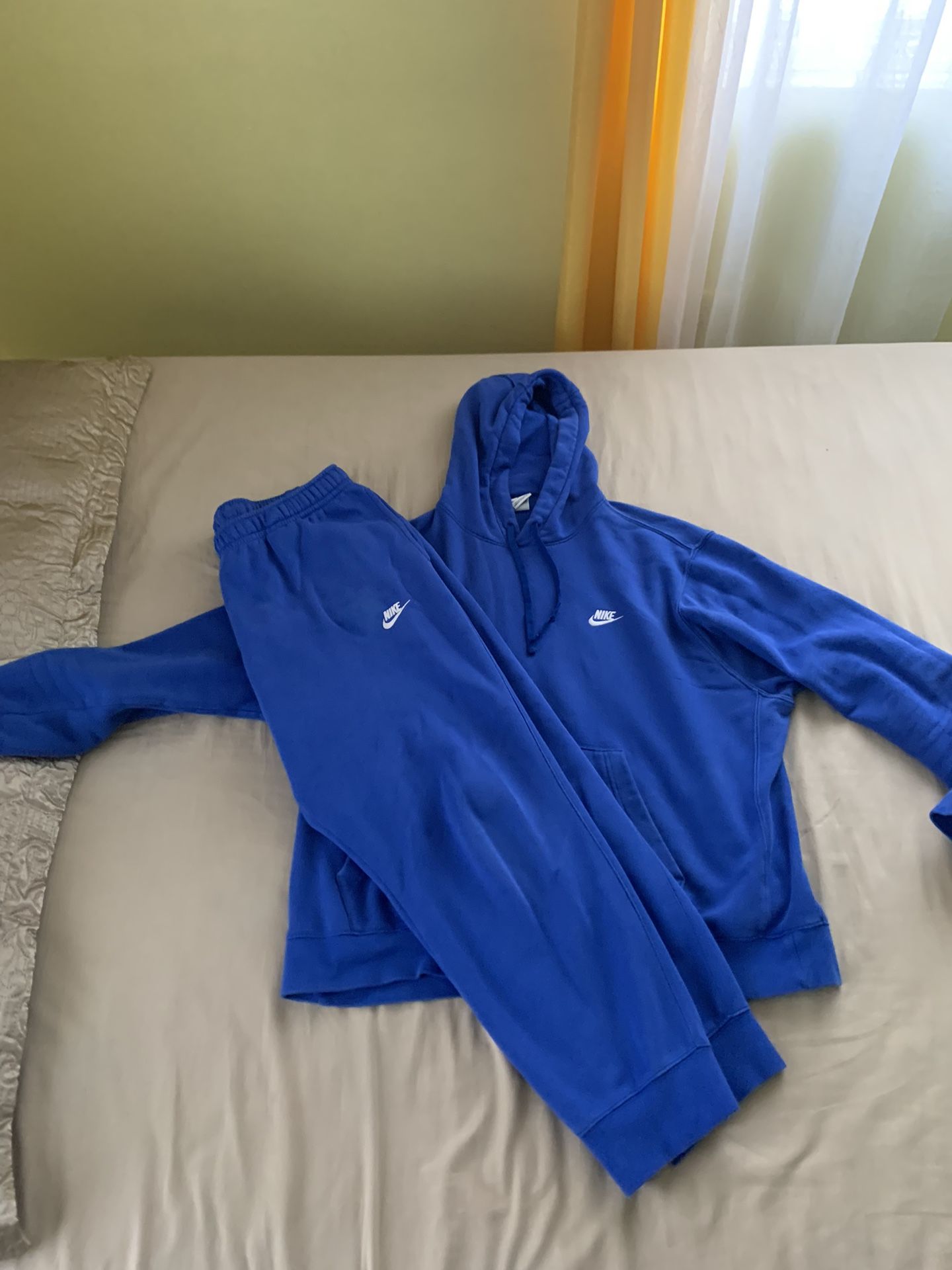 Nike Blue Mens Sportswear Club Fleece Pullover Hoodie and Joggers size XXL - Fits like XL