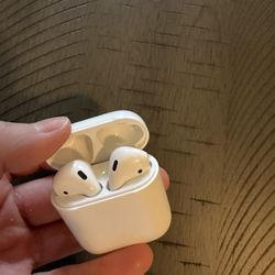 Authentic Apple Airpods