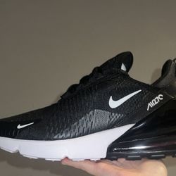 Nike Air Max 270