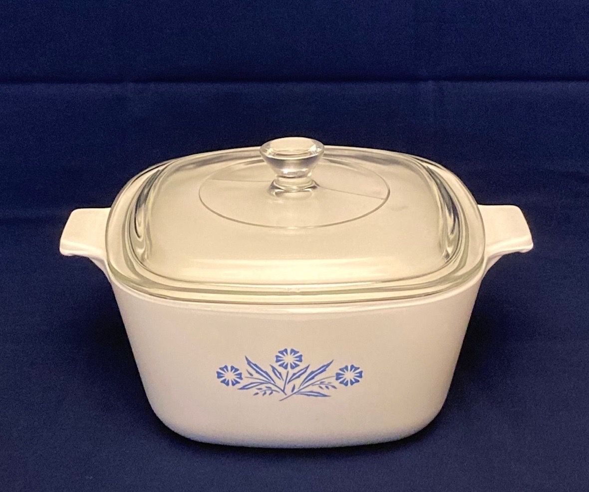 Vintage Corning Ware blue cornflower 1.75 qt casserole dish P-1 3/4-B with lid