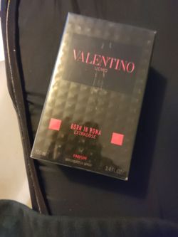 Valentino born in roma cologne