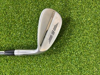 Titleist Vokey SM10 48° 10F F Grind Wedge RH Vokey Wedge Flex Steel Golf Pride