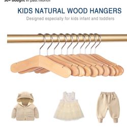 Natural Wood Hangers For Baby/Toddler Clothes 