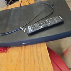 Bose Sound Bar With Remote