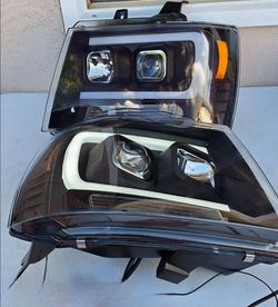 Chevrolet Tahoe Suburban Avalanche 07-13 LED DRL Projector Headlights Luces Focos Micas Faros Faroles Headlamps Chevy