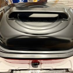 NEW Open Box Oster 18-Quart Roaster Oven – Large Capacity – Minor Dent 