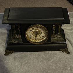  Antique Ingraham 8 Day Gonging Mantle Clock ~ Early 1900's ~ 