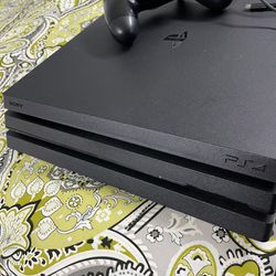 Ps4 Pro with a controller, cables 1 Disc