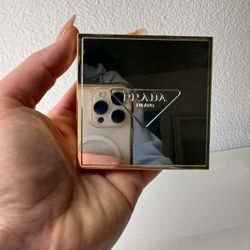 Prada eye shadow 