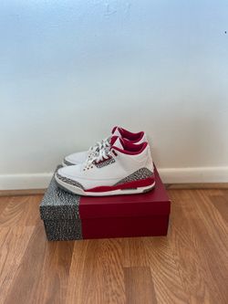 Air Jordan 3 Cardinal Red