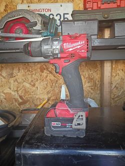 Milwaukee hammer drill