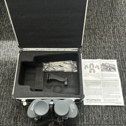 ORION RESOLUX Binoculars—15 x 70mm with Case