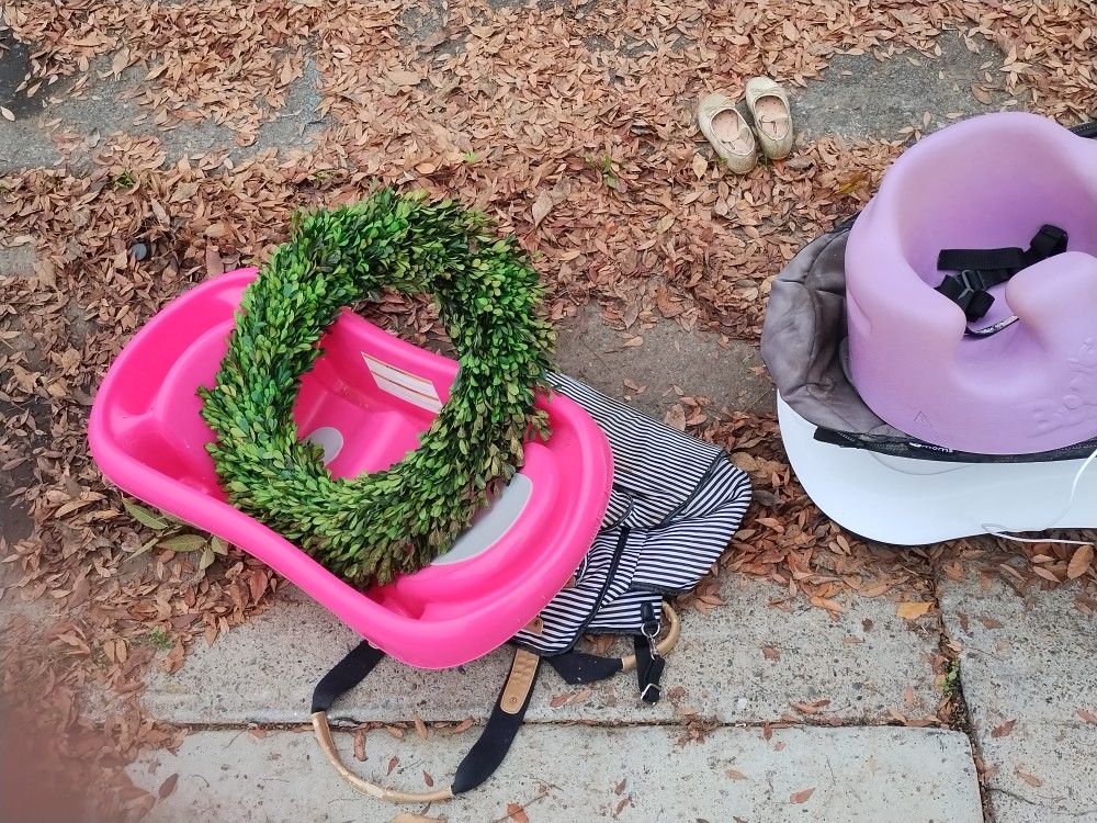 FREE Baby Tub, Wreath