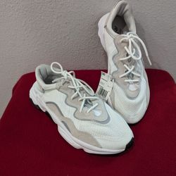 Adidas Ozweego Originals Men´s Size 10 Running Shoes Sneakers - White