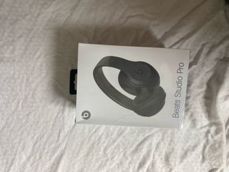 Beats Studio pros