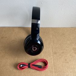 Beats Solo Headphones ( Wired )