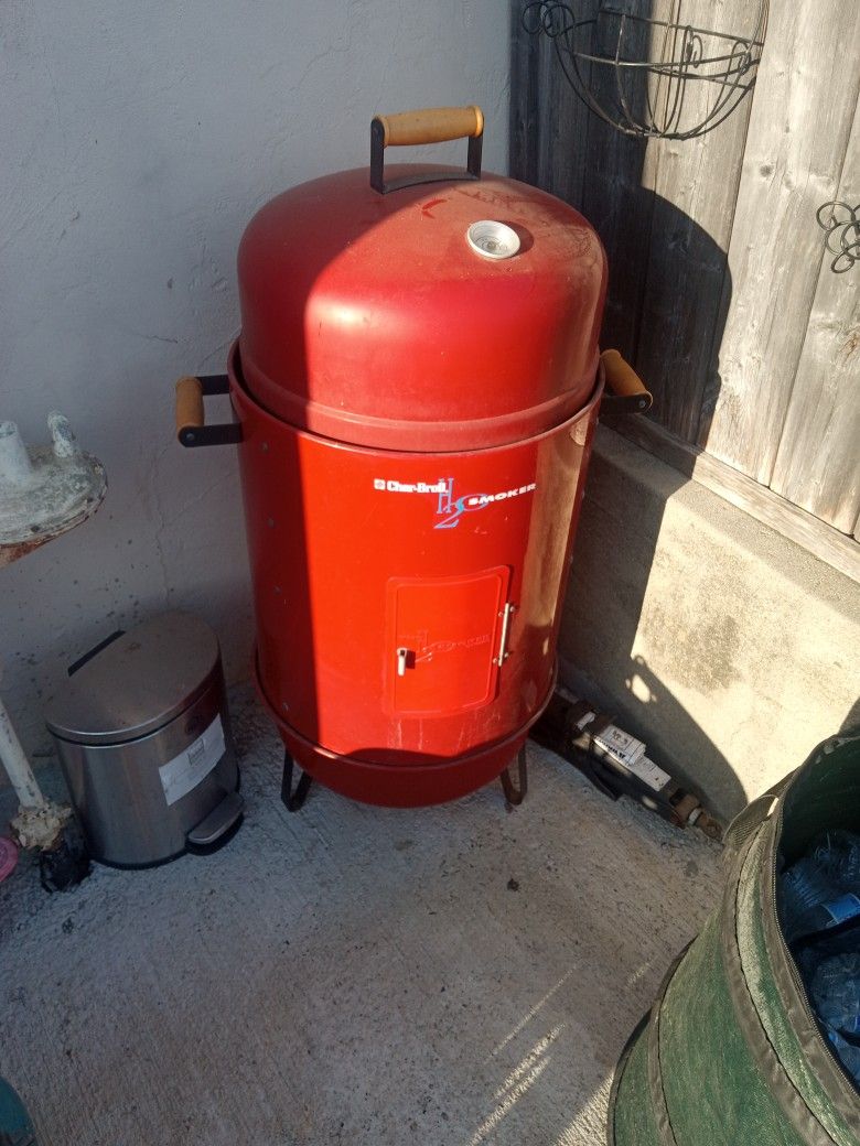 Char-Broil H2O Smoker