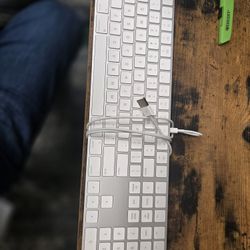 Apple Magic Keyboard