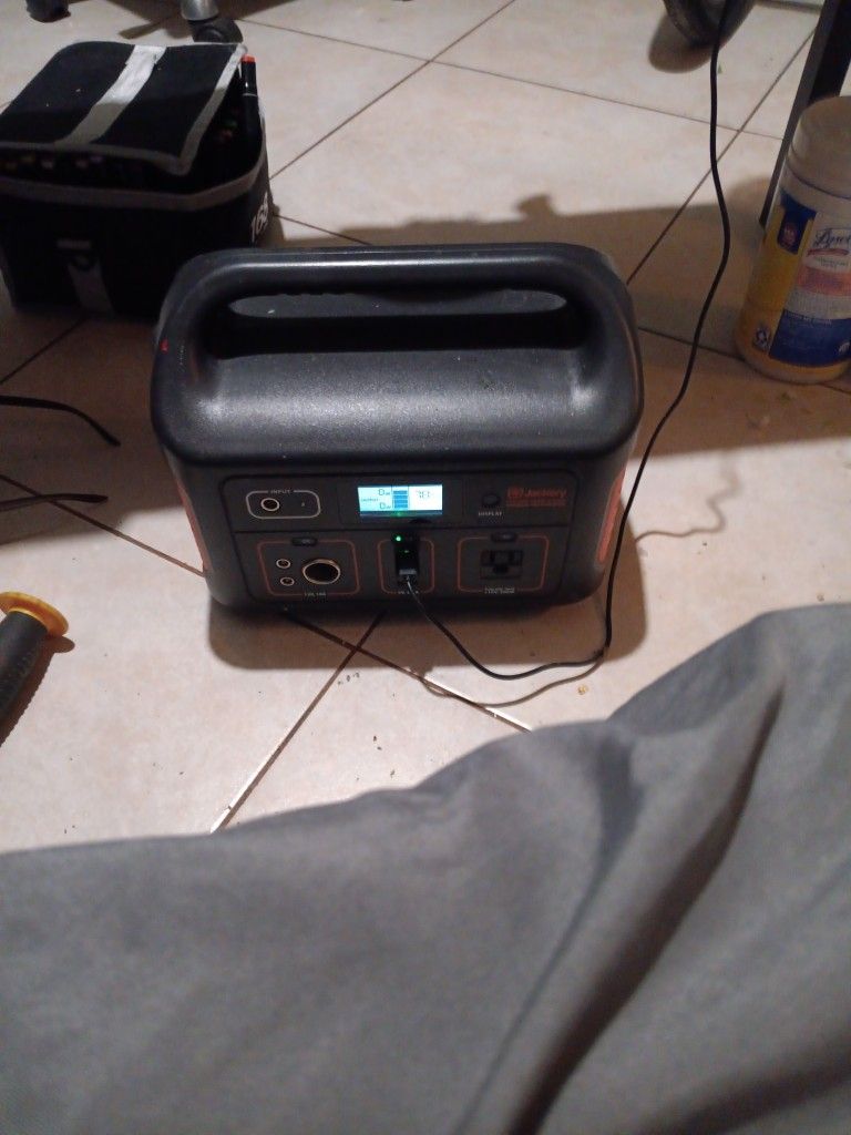 battery 500w for camping a battery bank
