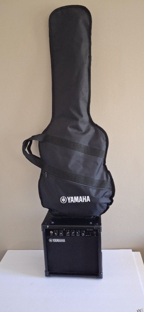 Yamaha PAC012 Pacifica Electric Guitar +Yamaha GA15II Amplifier