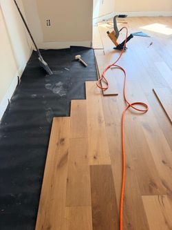 Wood floor nail down installation