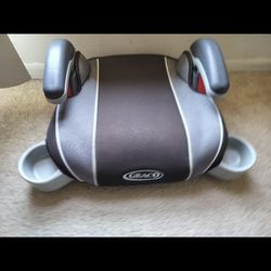 Graco Backless Booster with Cup Holders--$20 Yes It's Still Available NE Philly 