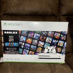 Xbox One S (used) 
