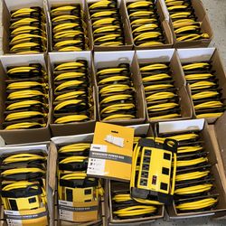 Prime Wire & Cable  8-Outlet Metal Power Block with 14-3 SJT 6-Feet Cord,Yellow