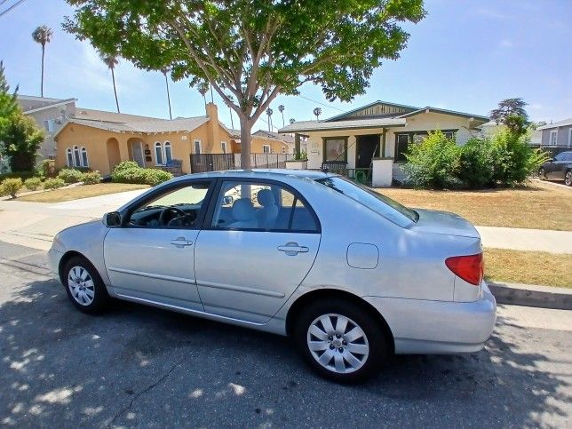 2004 Toyota Corolla