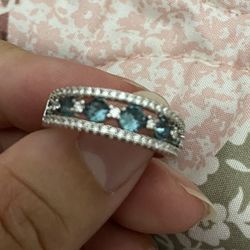 925 Sterling Silver Wedding Ring Size 9