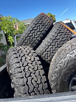 Amazing 5 Goodyear Territory RT LT285/70R17 Tires and wheels on Ford Bronco Wheels obo