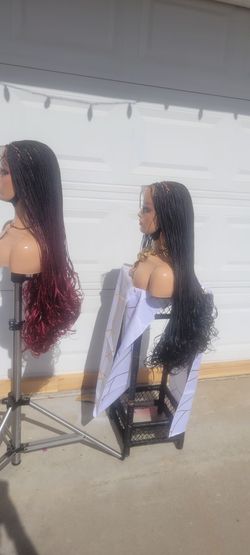Curly wig