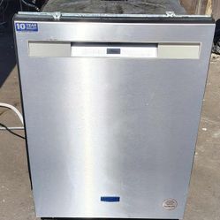 Excellent Condition! Stainless Steel Maytag Under-The Counter Dishwasher!